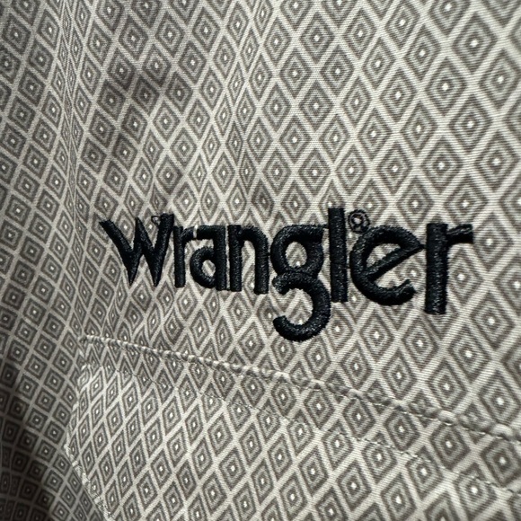 Wrangler Jack Daniel’s Snap Cowboy Shirt - Picture 10 of 10